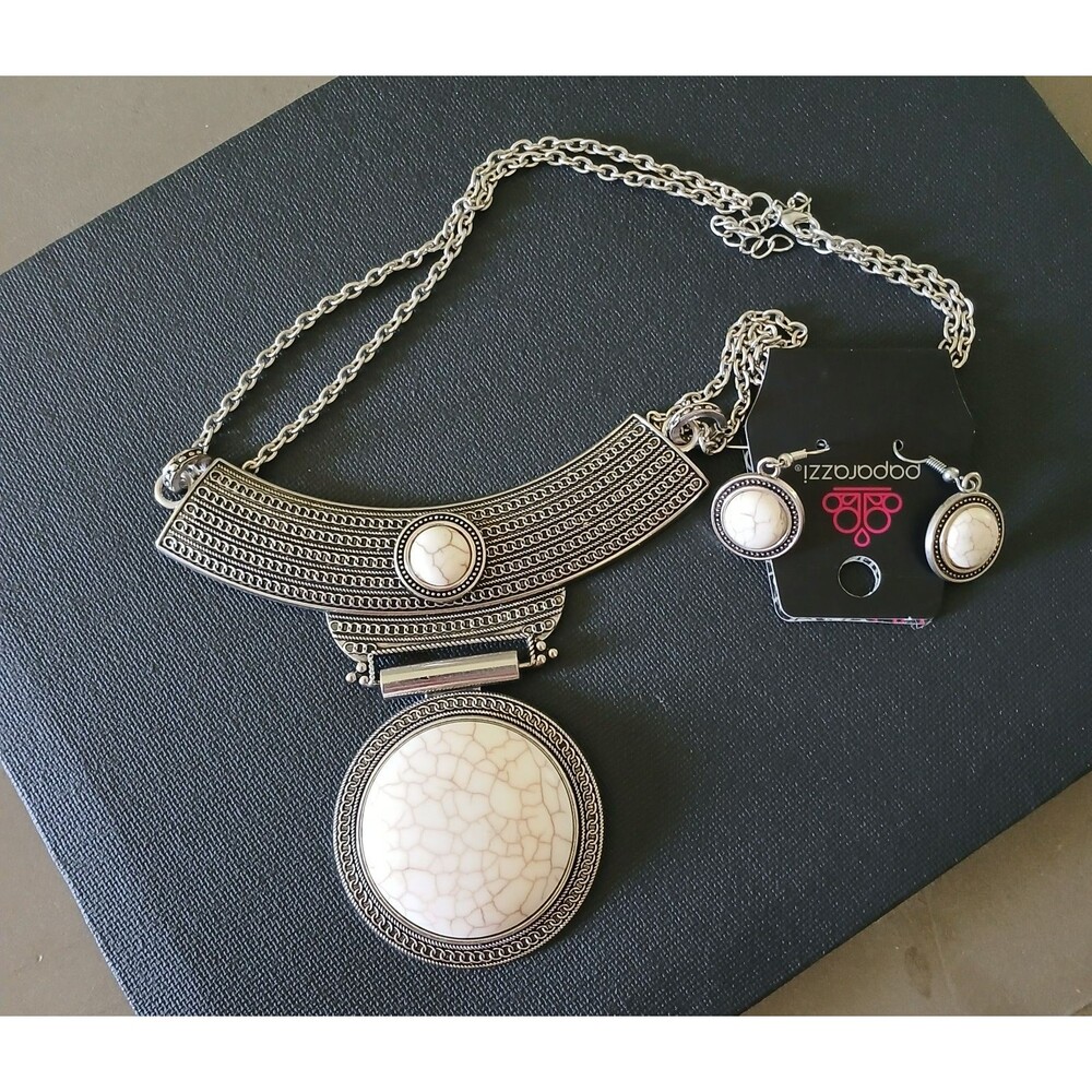 NEW Necklace & Earrings Set Paparazzi Lasting Empress-ions Egyptian Look